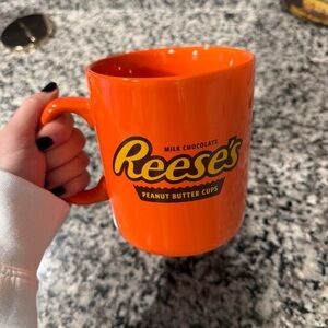 Reese mug